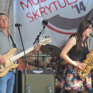 AttAck guitars  Jurs Linužs "Kapļi", "Sala"