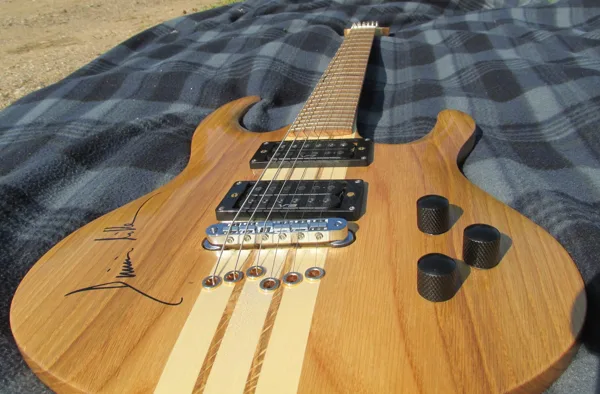 AttAck guitars