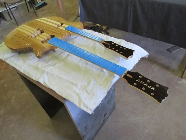 AttAck guitar double neck guitar/mandolin