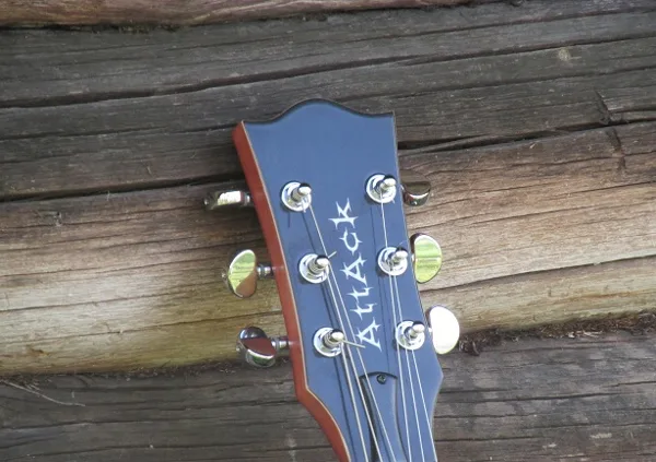 AttAck guitars made in Latvia AttAck ģitāras ražotas Latvijā